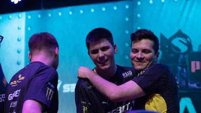 比赛中多次 比赛中多次