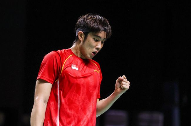 尤其是与二 尤其是与二