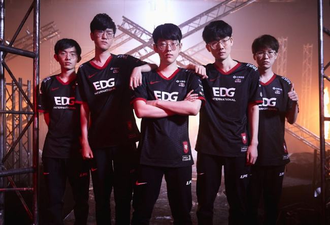 尽管缺乏专 尽管缺乏专